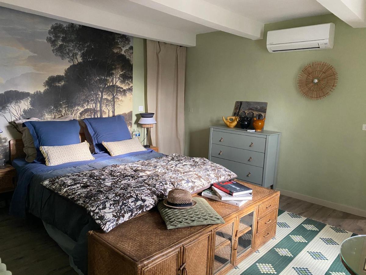 La Belle Etoile Chambres Roaix Εξωτερικό φωτογραφία